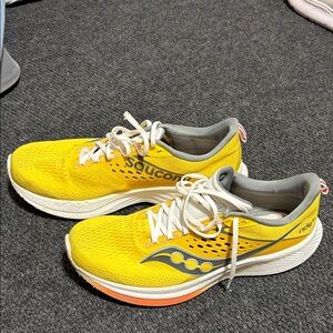 Saucony Ride 17 Yellow and Gray Men's Running Sneakers